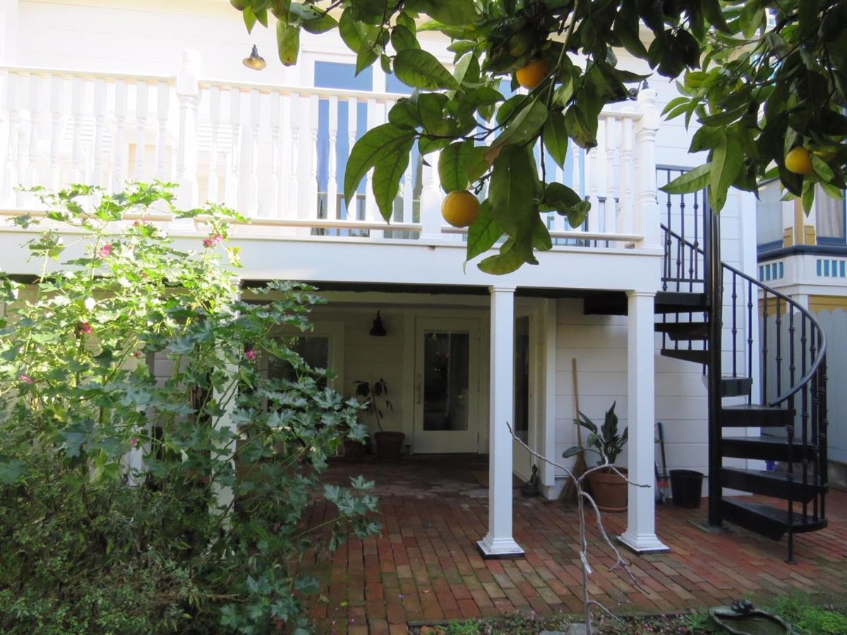 Garden Level Flat In 1885 Queen Anne Victorian Cottage In Alameda Ngoại thất bức ảnh